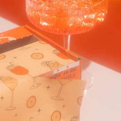 Puttin' On The Spritz - Embossed Roll