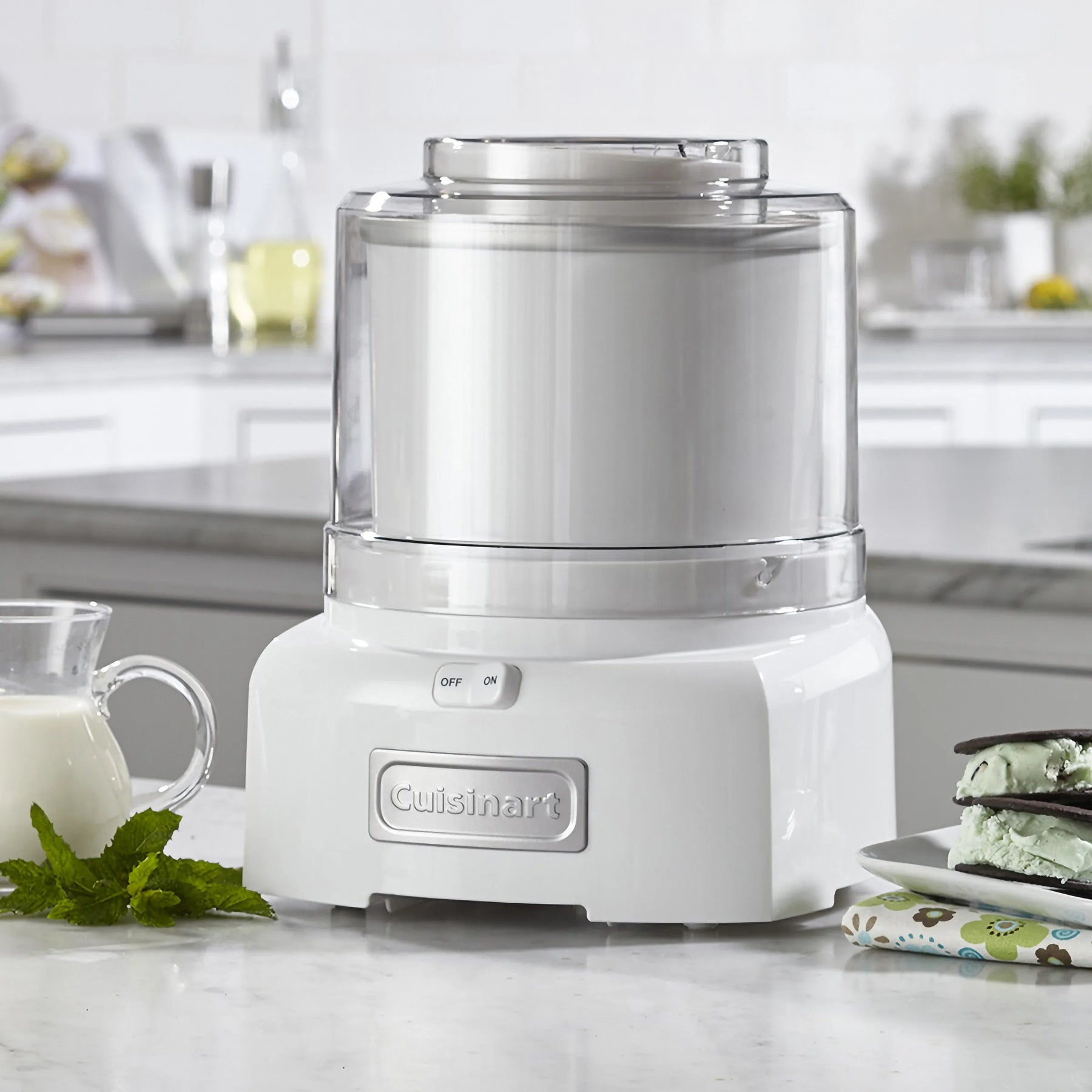 Automatic Frozen Yogurt-Ice Cream & Sorbet Maker